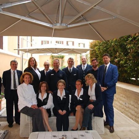 Domus Carmelitana Hotel Rome Bagian luar foto