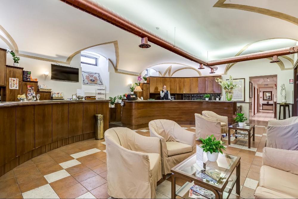 Domus Carmelitana Hotel Rome Bagian luar foto