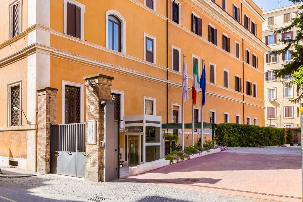 Domus Carmelitana Hotel Rome Bagian luar foto